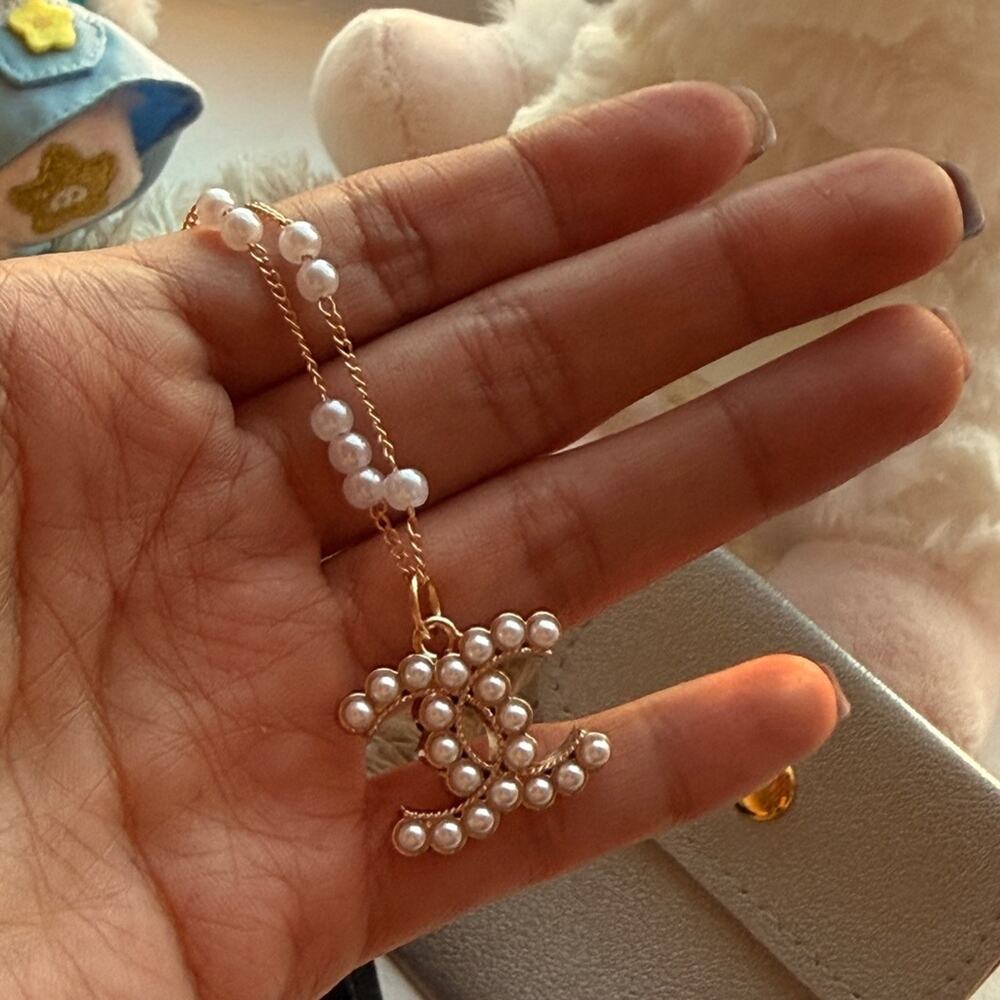 🎁BOGO Sale! Vintage ONLY 1! CHANEL Pearl Upcycled Necklace - Picture 8 of 8